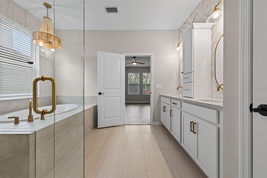 Furnished interior view inside a new home in , Bradenton (Image 36).