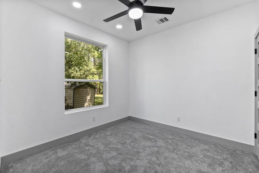 Guest bedroom 2 downstairs