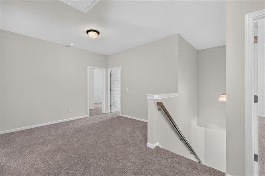 Spacious, unfurnished interior of a new home in Jones Ridge, Dallas (Image 80). Spacious, unfurnished interior of a new home in Jones Ridge, Dallas (Image 80).