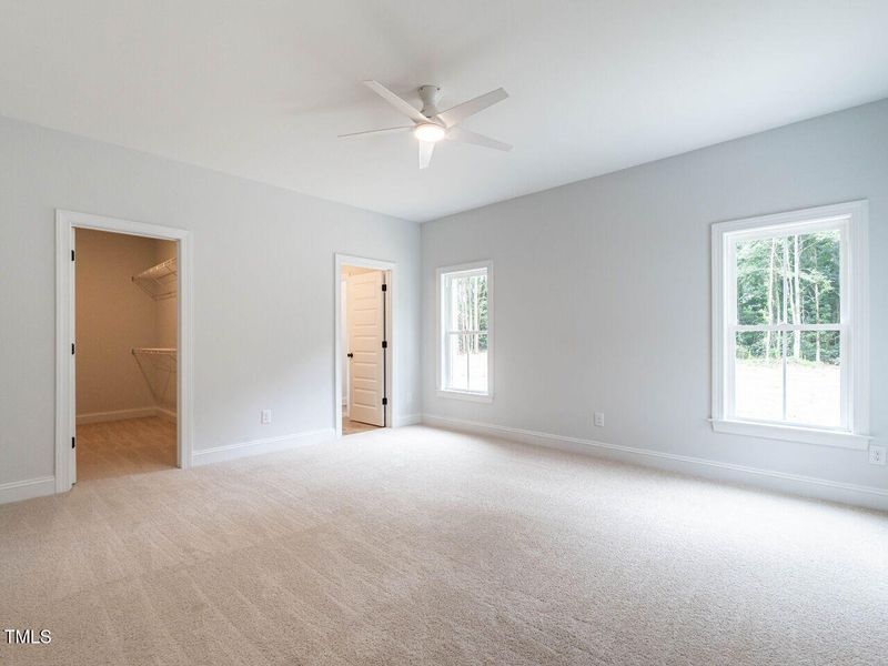 018-1280x960-primary-bedroom