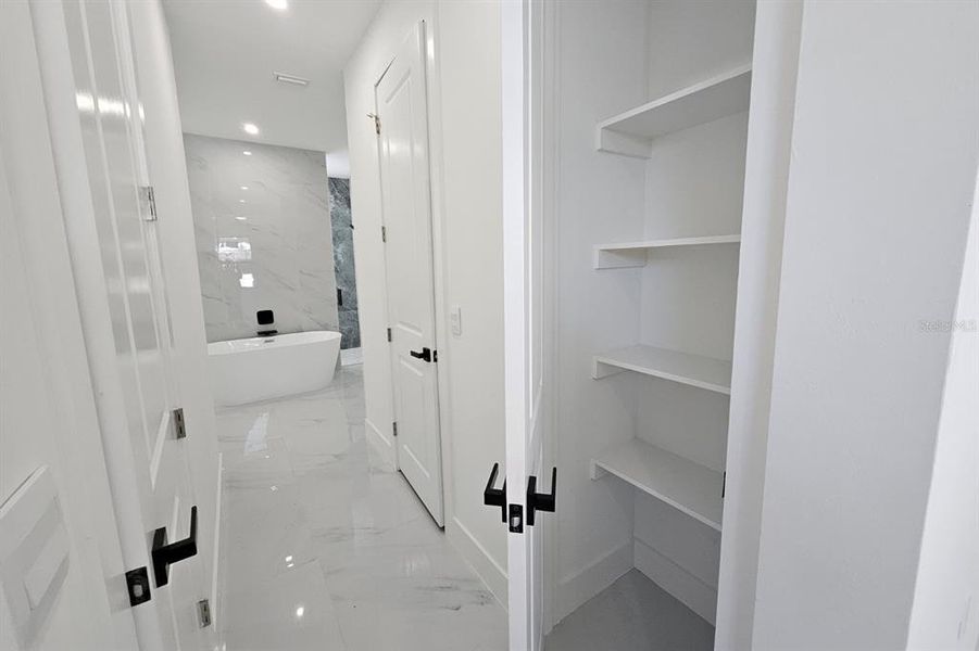 Image 30 of a home in .