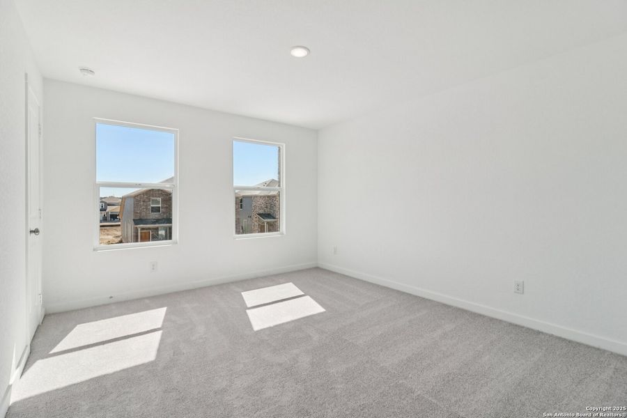 Spacious, unfurnished interior of a new home in Summerlin: Eventide Collection, San Antonio (Image 39).