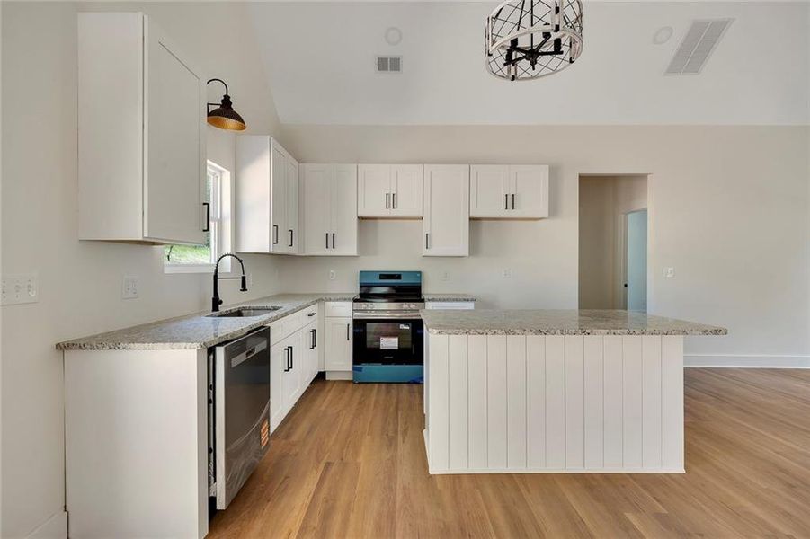 Furnished interior view inside a new home in , Silver Creek (Image 7).