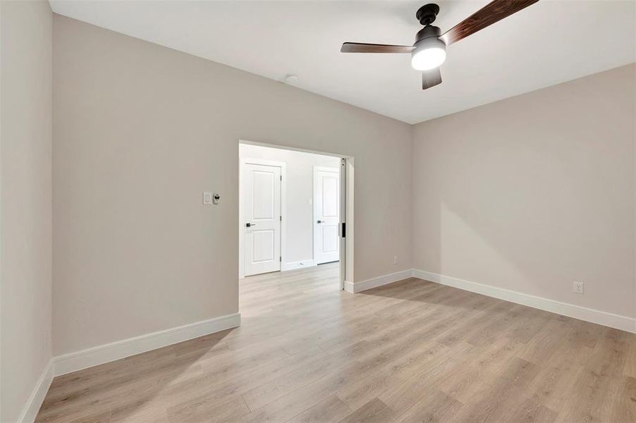 Spacious, unfurnished interior of a new home in Elevon, Lavon (Image 29).