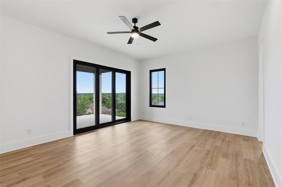 Spacious, unfurnished interior of a new home in , Fort Worth (Image 22).