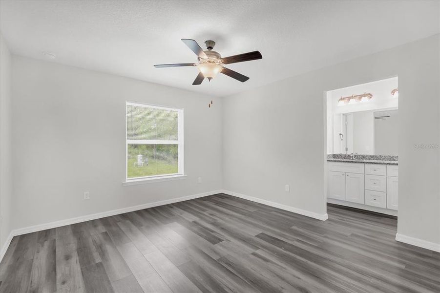 Spacious, unfurnished interior of a new home in , Ocklawaha (Image 16). Spacious, unfurnished interior of a new home in , Ocklawaha (Image 16).