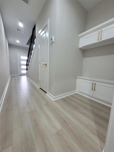 Spacious, unfurnished interior of a new home in , Houston (Image 17). Spacious, unfurnished interior of a new home in , Houston (Image 17).