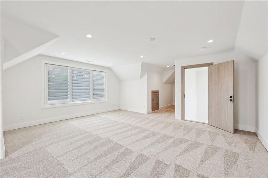 Spacious, unfurnished interior of a new home in , Cumming (Image 109). Spacious, unfurnished interior of a new home in , Cumming (Image 109).