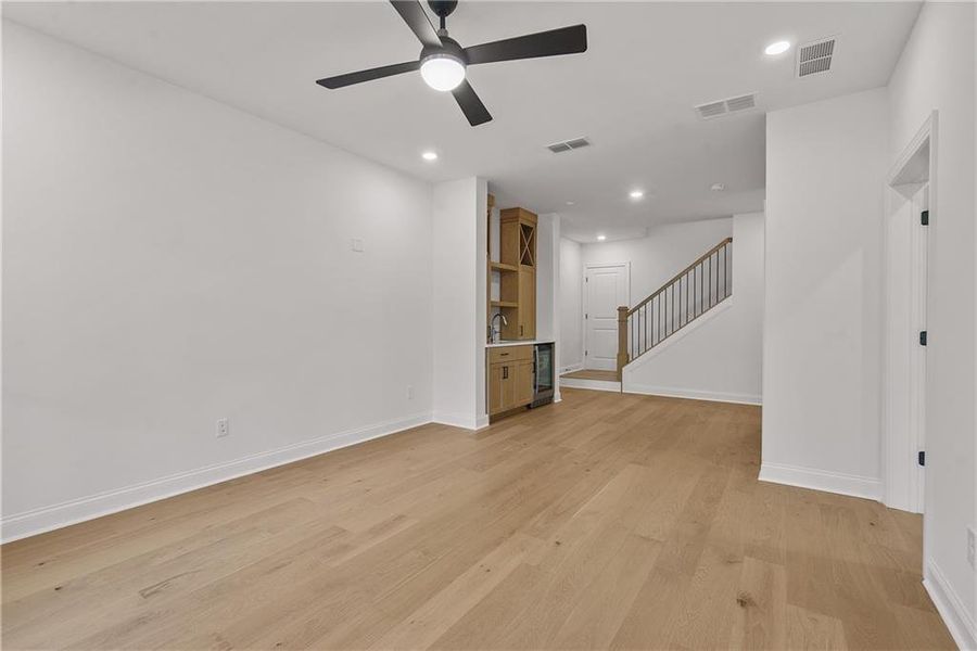 Spacious, unfurnished interior of a new home in Waterside Townhomes, Peachtree Corners (Image 16).