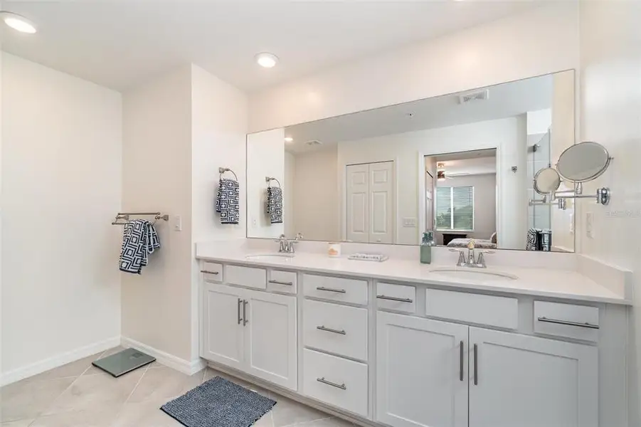 Furnished interior view inside a new home in , Punta Gorda (Image 5).