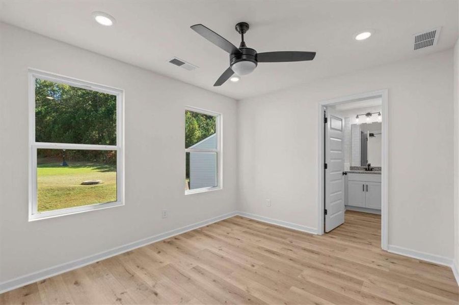 Spacious, unfurnished interior of a new home in , Villa Rica (Image 20). Spacious, unfurnished interior of a new home in , Villa Rica (Image 20).