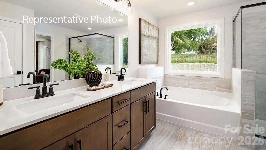 Furnished interior view inside a new home in Sylvan Creek, Denver (Image 33).