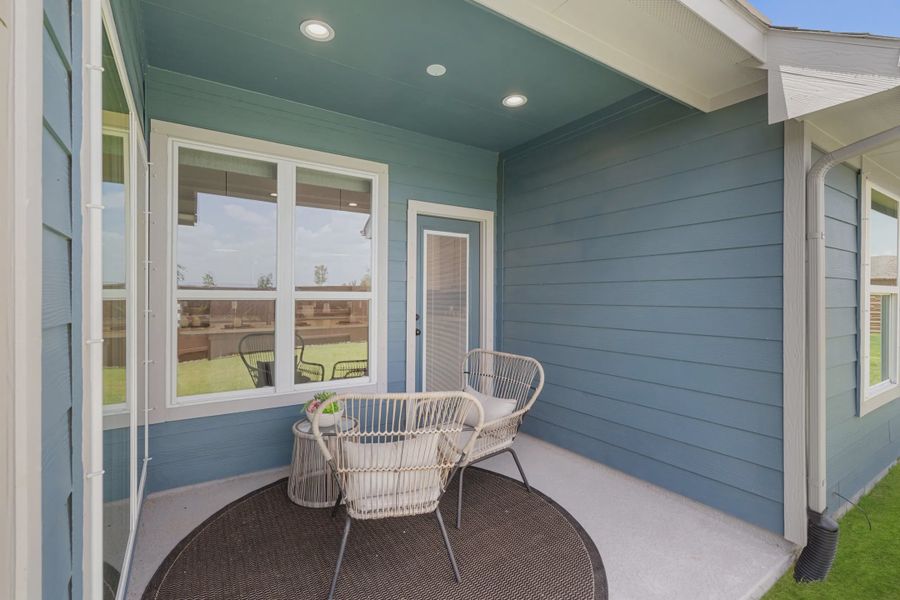 Representative exterior details of a home built from the Countryside by Chesmar Homes in Meridiana Townhomes, Iowa Colony (Image 3).
