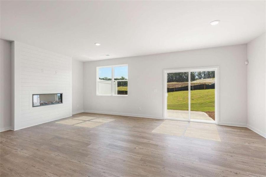 Spacious, unfurnished interior of a new home in Azalea Square Townhomes, Lawrenceville (Image 37).