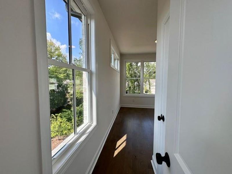 Spacious, unfurnished interior of a new home in Ward's Crossing Townhomes, Johns Creek (Image 30). Spacious, unfurnished interior of a new home in Ward's Crossing Townhomes, Johns Creek (Image 30).