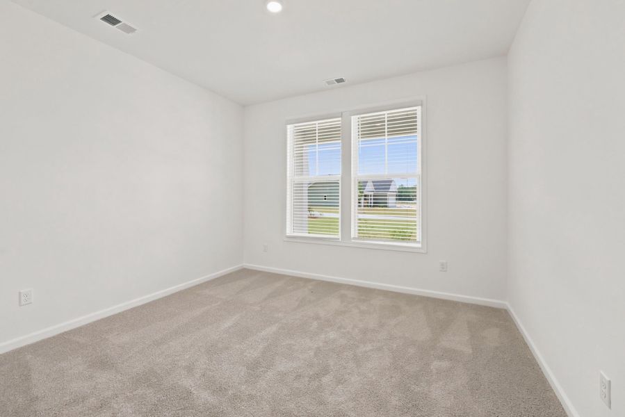 Spacious, unfurnished interior of a new home in Oak Grove, Conway (Image 21).