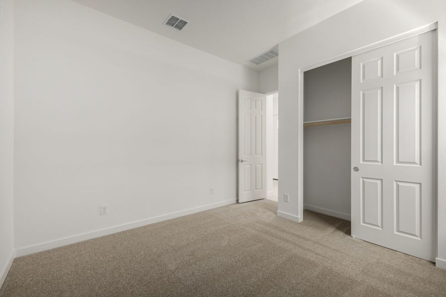 Spacious, unfurnished interior of a new home in Landmarke, San Tan Valley (Image 14). Spacious, unfurnished interior of a new home in Landmarke, San Tan Valley (Image 14).