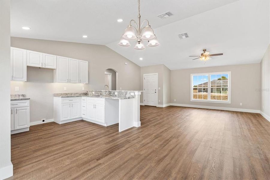 Furnished interior view inside a new home in , Ocklawaha (Image 5).
