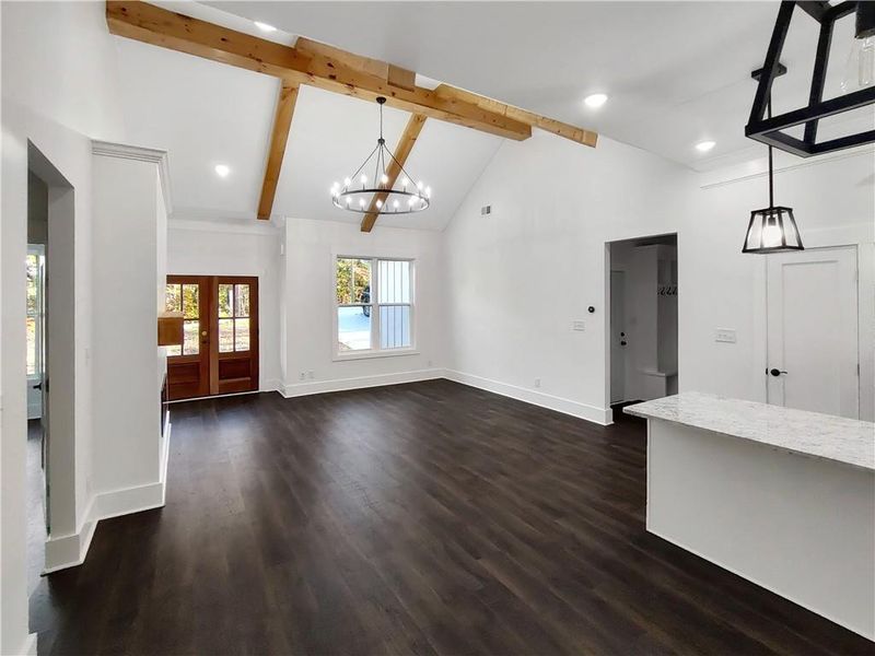 Spacious, unfurnished interior of a new home in , Gainesville (Image 16).