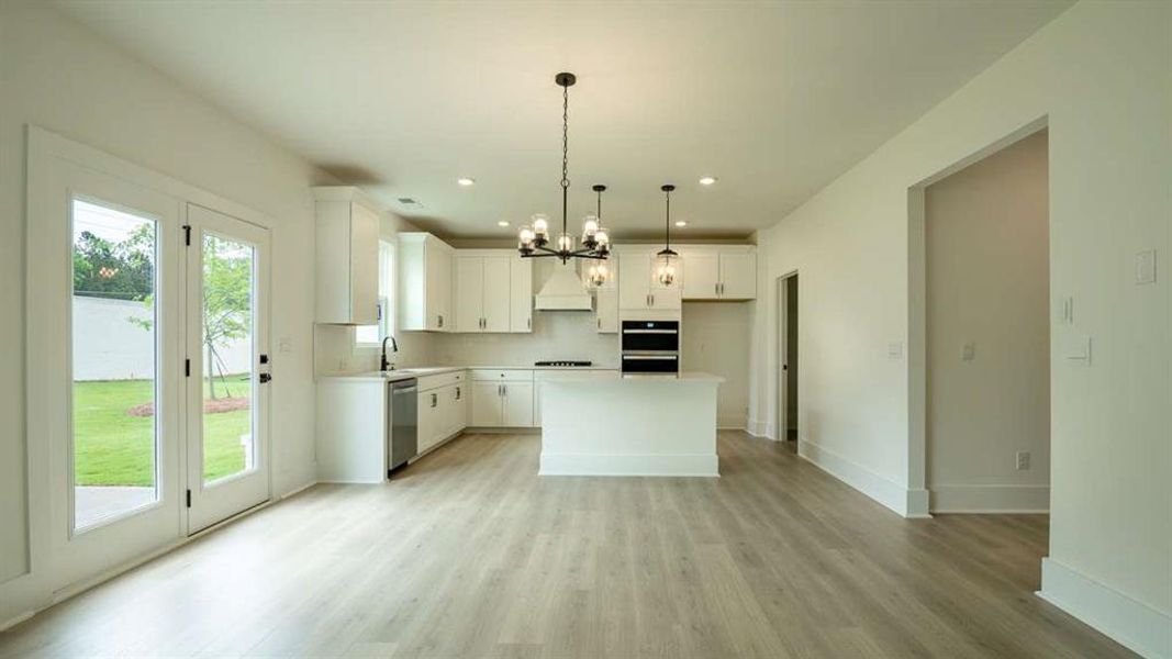 Spacious, unfurnished interior of a new home in The Village at Sandy Plains, Marietta (Image 31). Spacious, unfurnished interior of a new home in The Village at Sandy Plains, Marietta (Image 31).