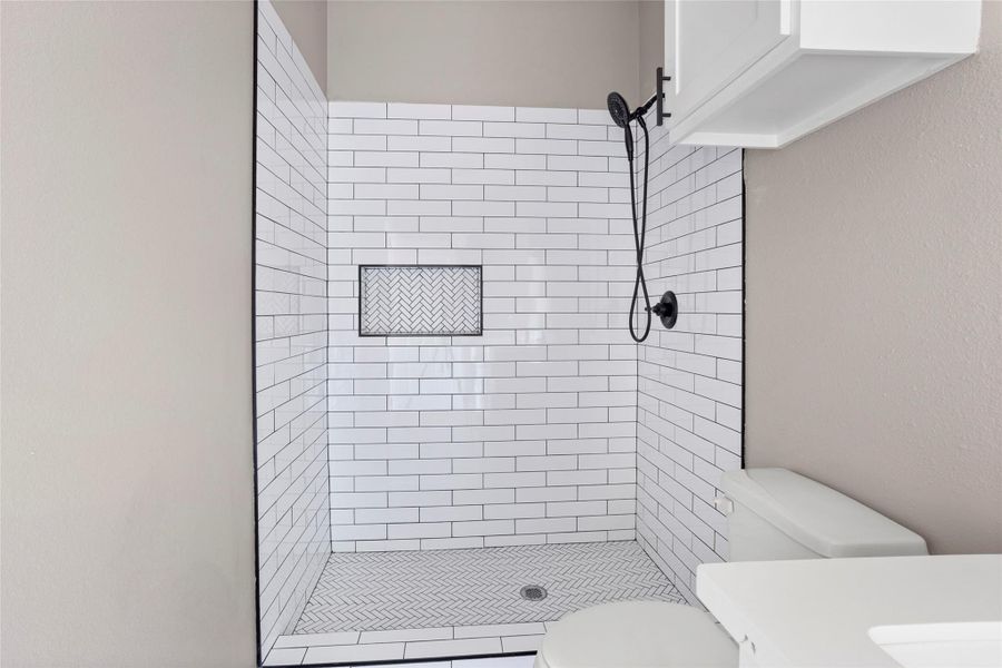 Image 27 of a home in .