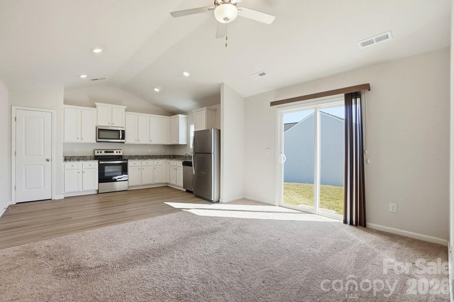 Spacious, unfurnished interior of a new home in Knights Bridge, Richburg (Image 18).