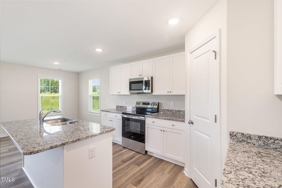 014_img_0210-edit_648