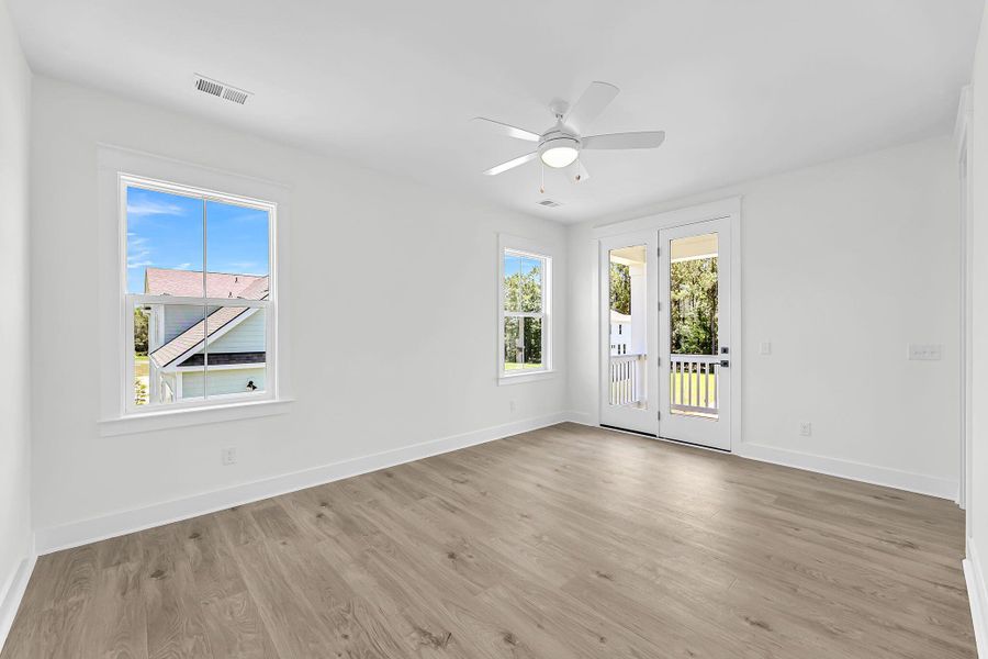 Spacious, unfurnished interior of a new home in Miller's Crossing, Johns Island (Image 40). Spacious, unfurnished interior of a new home in Miller's Crossing, Johns Island (Image 40).