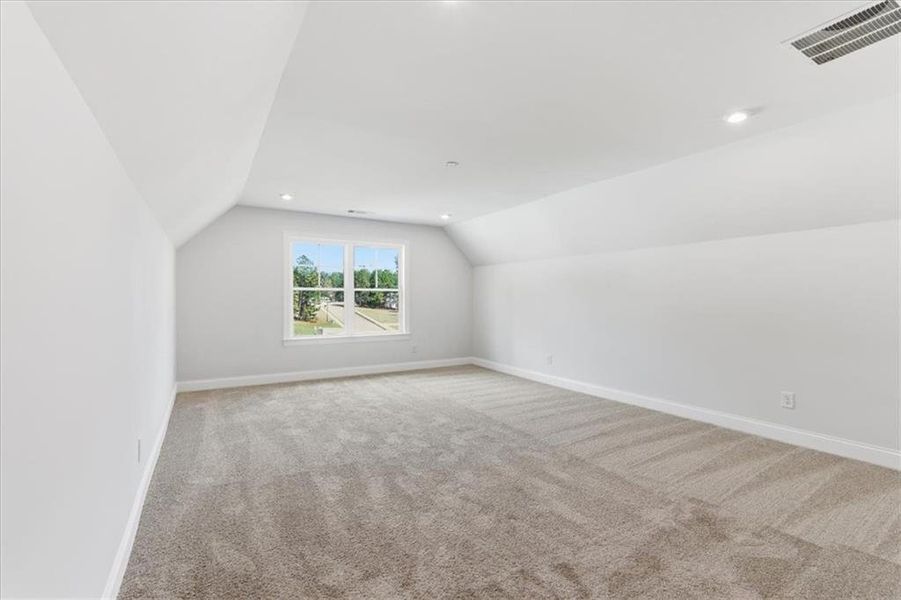 Spacious, unfurnished interior of a new home in The Estates at Hurricane Pointe, Douglasville (Image 19). Spacious, unfurnished interior of a new home in The Estates at Hurricane Pointe, Douglasville (Image 19).