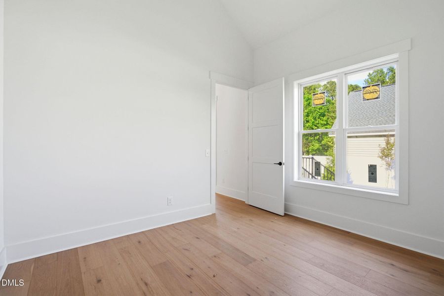 37-web-or-mls-dsc06616