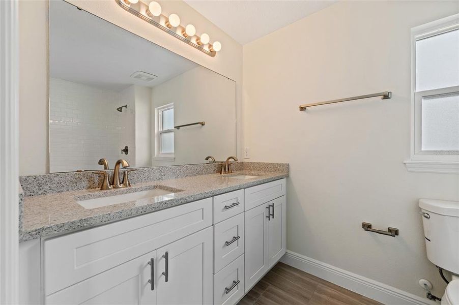 Furnished interior view inside a new home in , Orange City (Image 11).