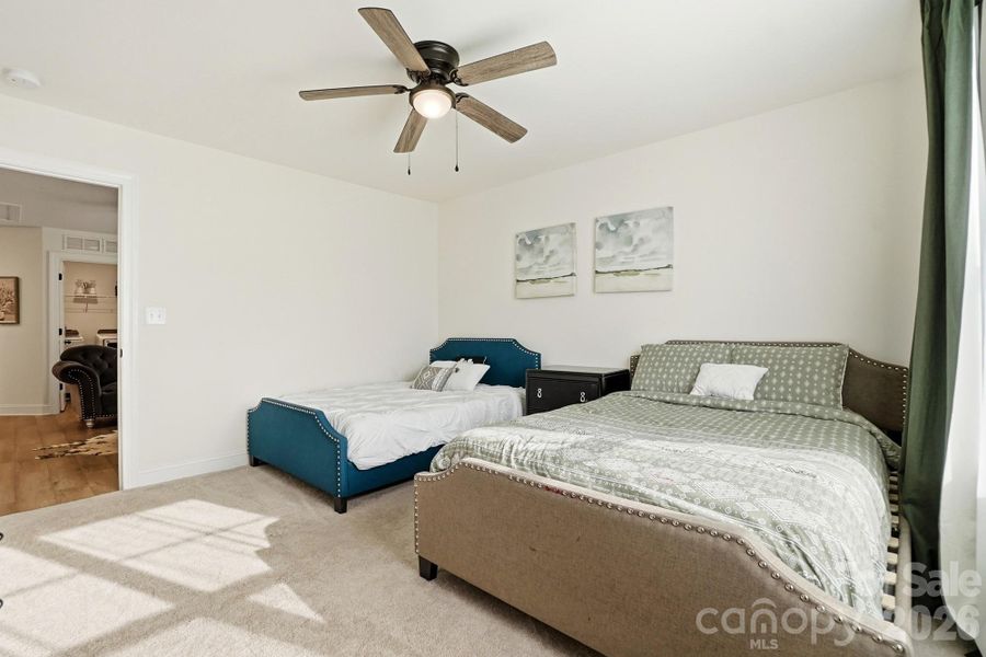 Furnished interior view inside a new home in Summerlin, Mooresville (Image 38).