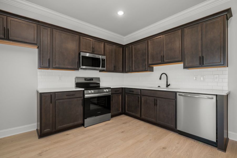 Furnished interior view inside a new home in Saddlebrook, Murfreesboro (Image 12).