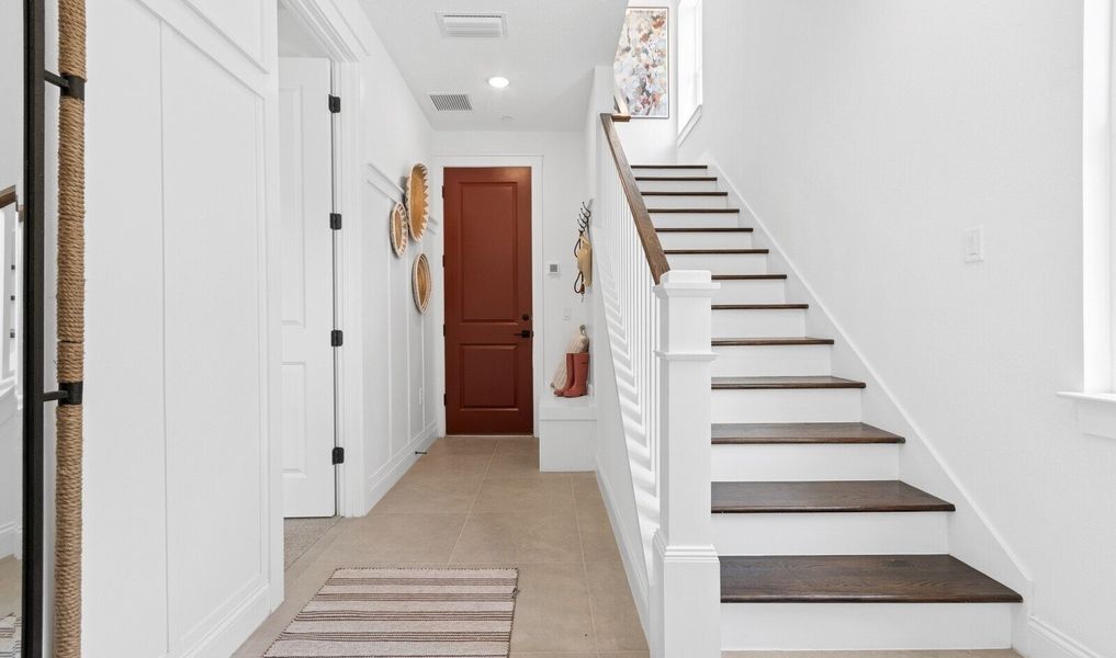 Foyer with decorative feature wall Foyer with decorative feature wall