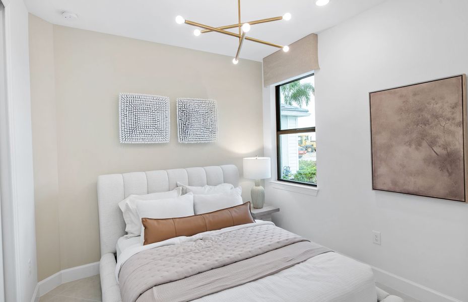 Furnished interior view inside a new home in Del Webb Catalina, Lakewood Ranch (Image 6).