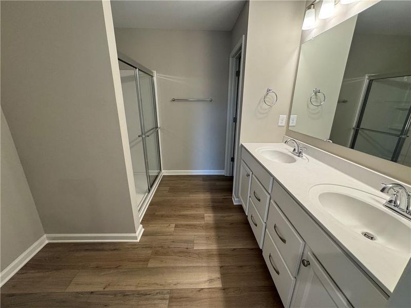 Furnished interior view inside a new home in Twin Lakes, Hoschton (Image 2).