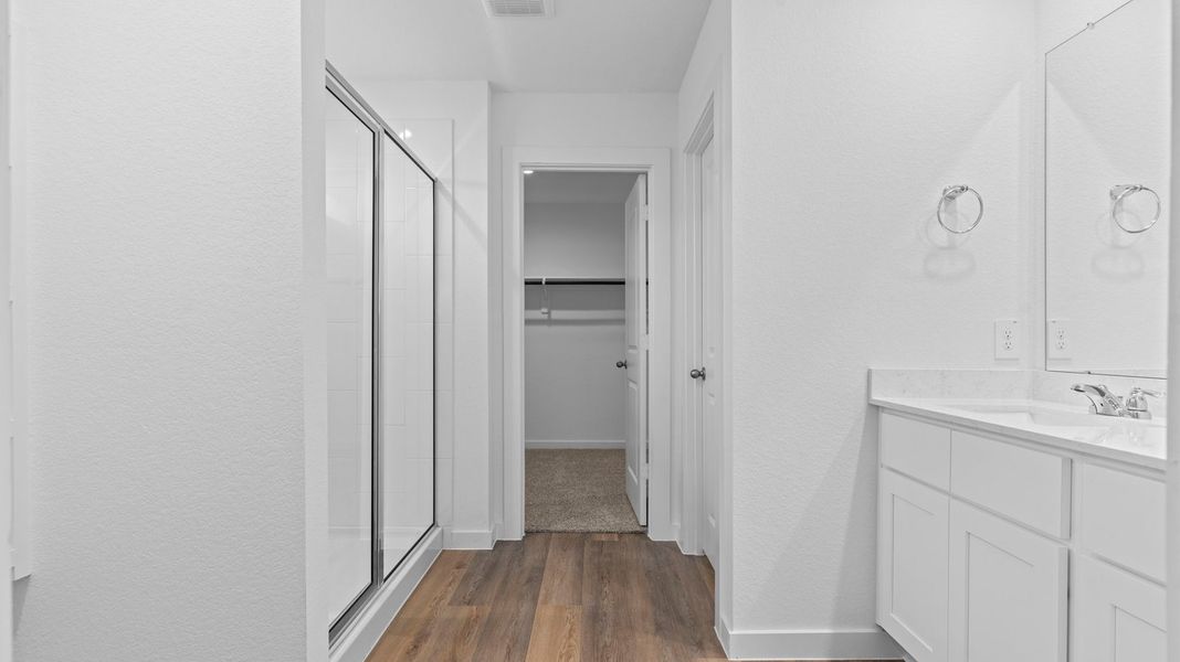 Image 16 of a home in Watermark.