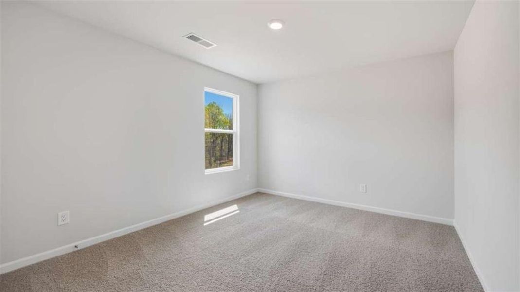 Spacious, unfurnished interior of a new home in The Preserve at Agricultural Village, Perry (Image 19).