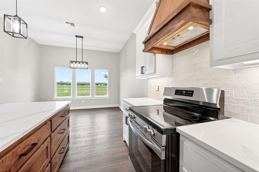Furnished interior view inside a new home in , Edgewood (Image 9).