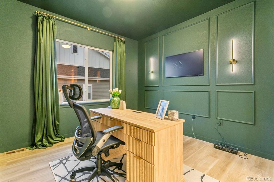 Furnished interior view inside a new home in , Colorado Springs (Image 11).