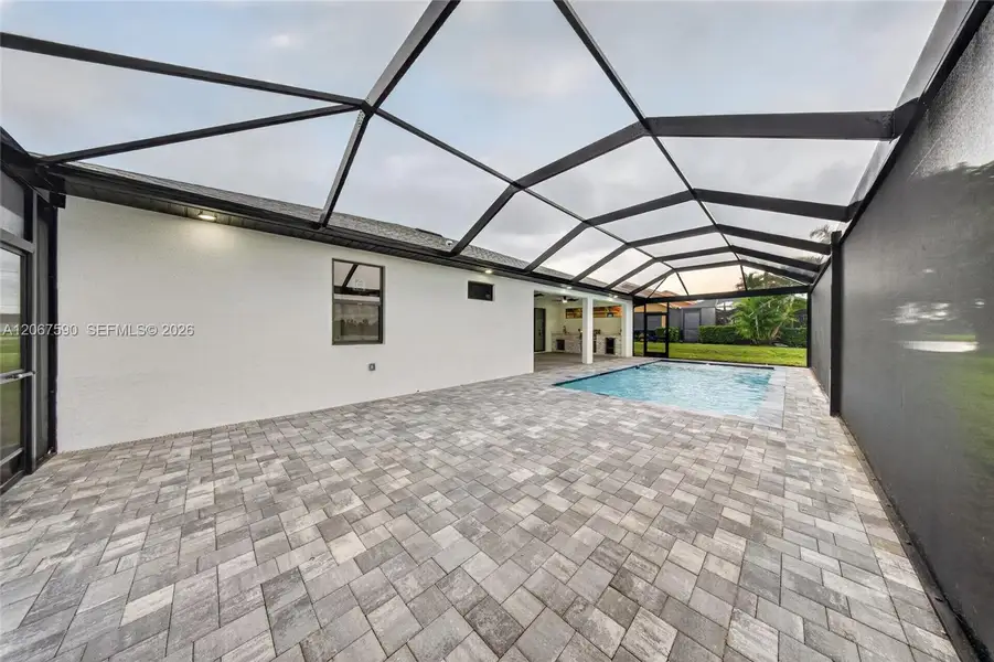 Exterior details and patio area of a home in , Punta Gorda (Image 3).