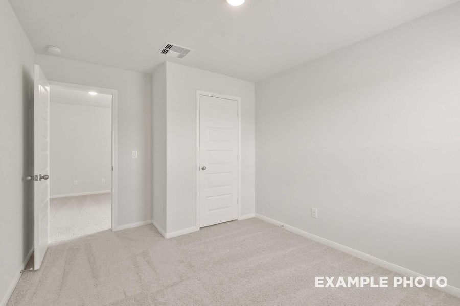 Spacious, unfurnished interior of a new home in Spring Branch Crossing, Conroe (Image 29). Spacious, unfurnished interior of a new home in Spring Branch Crossing, Conroe (Image 29).