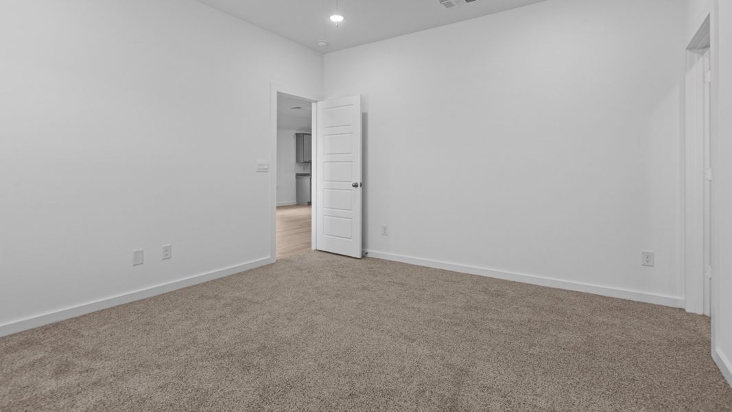 Spacious, unfurnished interior of a new home in Everest Heights, Lubbock (Image 13). Spacious, unfurnished interior of a new home in Everest Heights, Lubbock (Image 13).