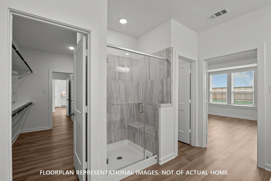 Furnished interior view inside a new home in Miller's Pond, Rosenberg (Image 13).