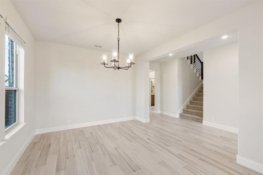 Spacious, unfurnished interior of a new home in Villages of Walnut Grove, Midlothian (Image 14). Spacious, unfurnished interior of a new home in Villages of Walnut Grove, Midlothian (Image 14).