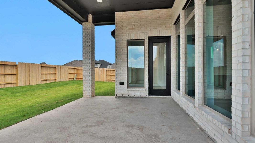 Exterior details and patio area of a home in StoneCreek Estates, Richmond (Image 3).