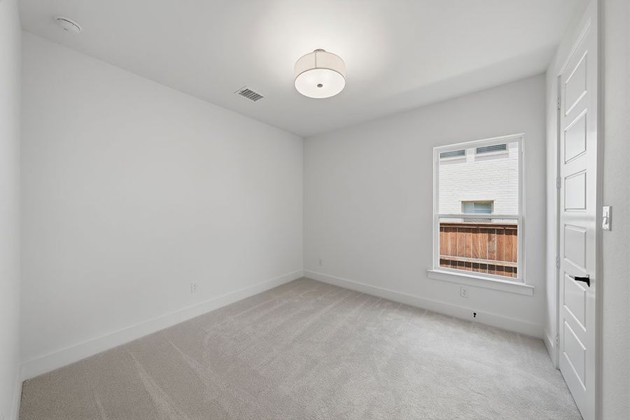 Spacious, unfurnished interior of a new home in Estates at Rockhill, Frisco (Image 28).