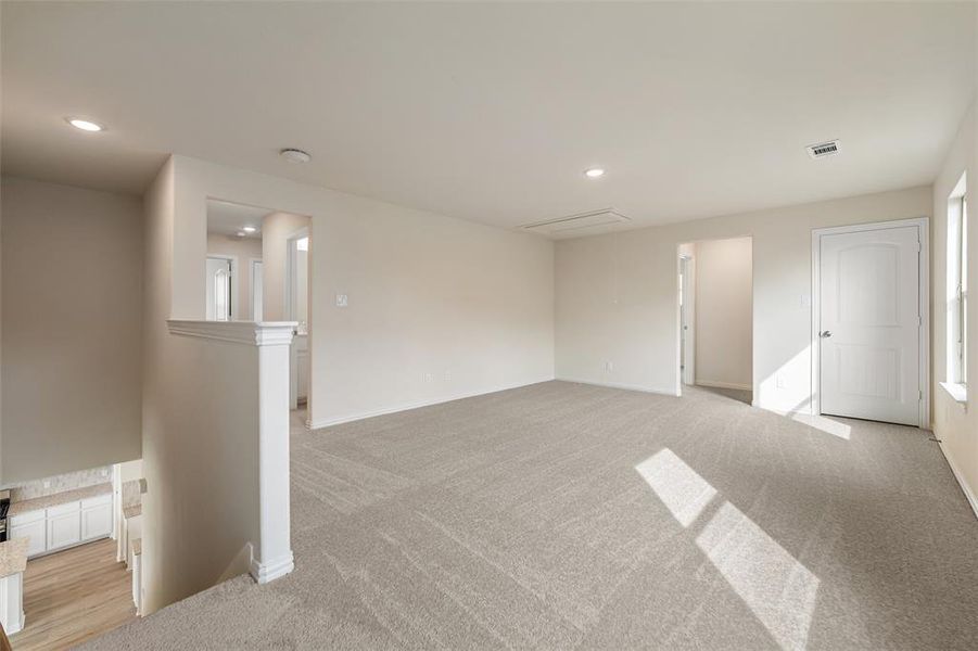 Spacious, unfurnished interior of a new home in Liberty Pointe, Gainesville (Image 30).