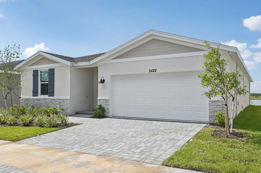 Spacious, unfurnished interior of a new home in Hampton Park - Classic Series, Vero Beach (Image 28).