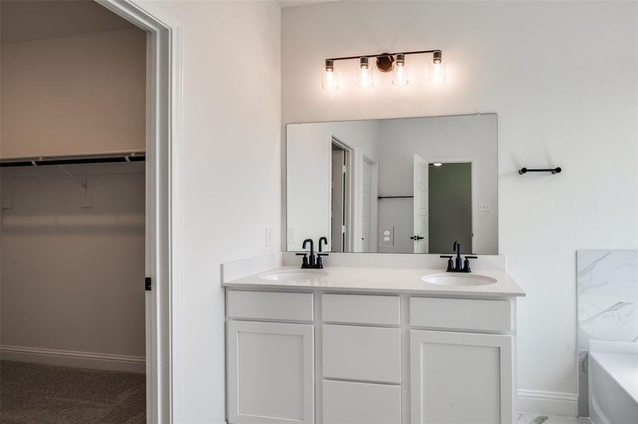 Furnished interior view inside a new home in Sierra Vista at Kelly Ranch, Aledo (Image 5). Furnished interior view inside a new home in Sierra Vista at Kelly Ranch, Aledo (Image 5).